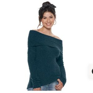 Off shoulder sweater
